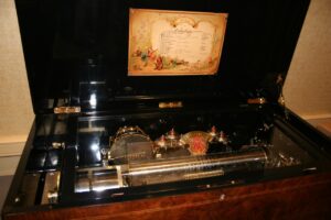 bell drum organ music box